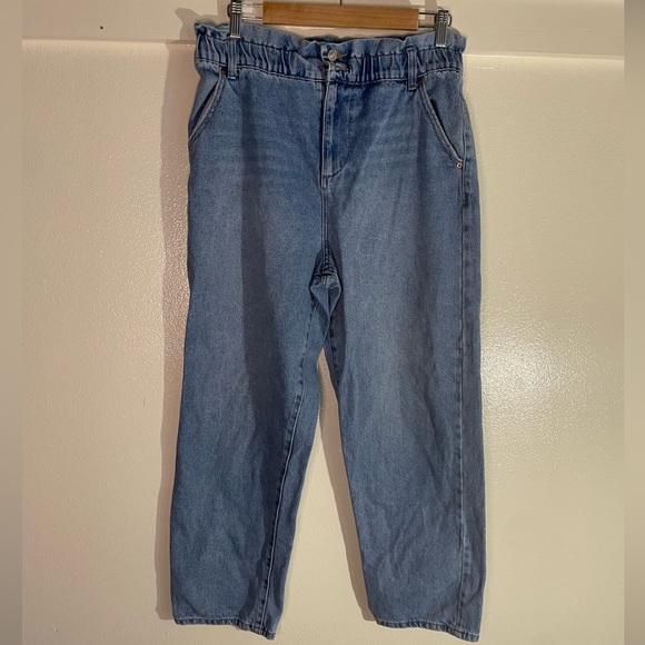 Forever 21 L High Rise Paper bag Straight Leg Mom Jeans - Picture 2 of 11